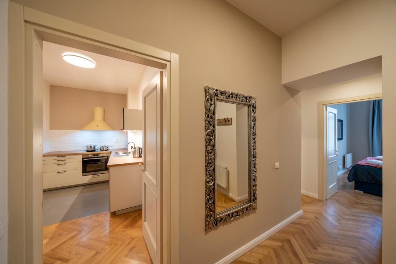 Apart Hotel Zborovska ปราก ภายนอก รูปภาพ
