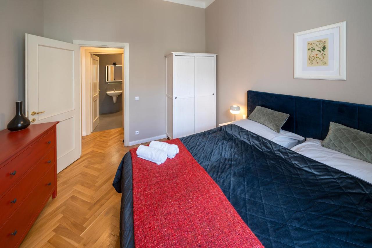 Apart Hotel Zborovska ปราก ภายนอก รูปภาพ