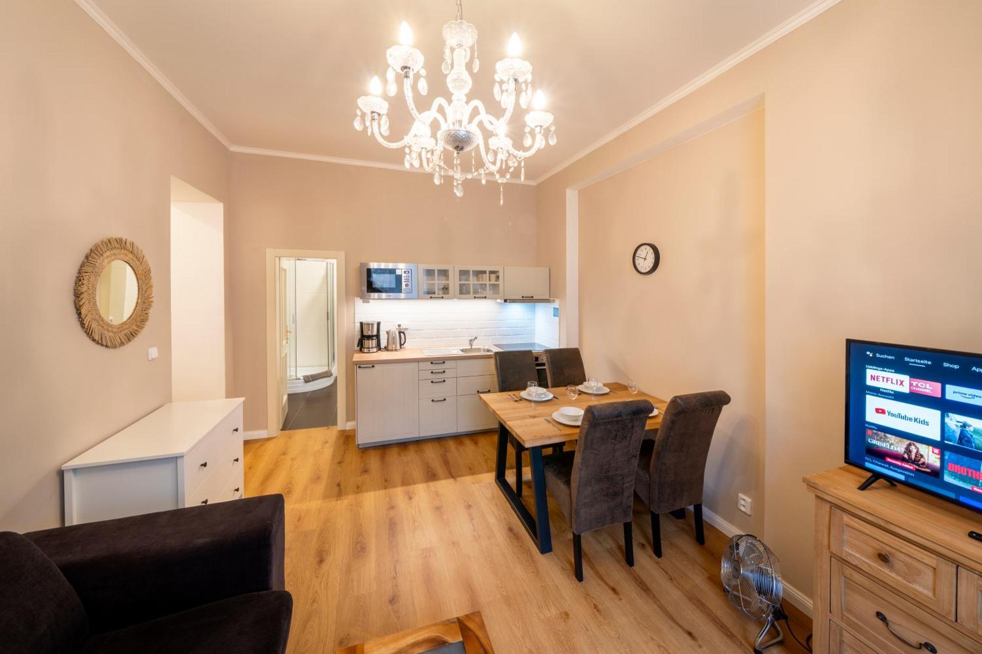 Apart Hotel Zborovska ปราก ภายนอก รูปภาพ
