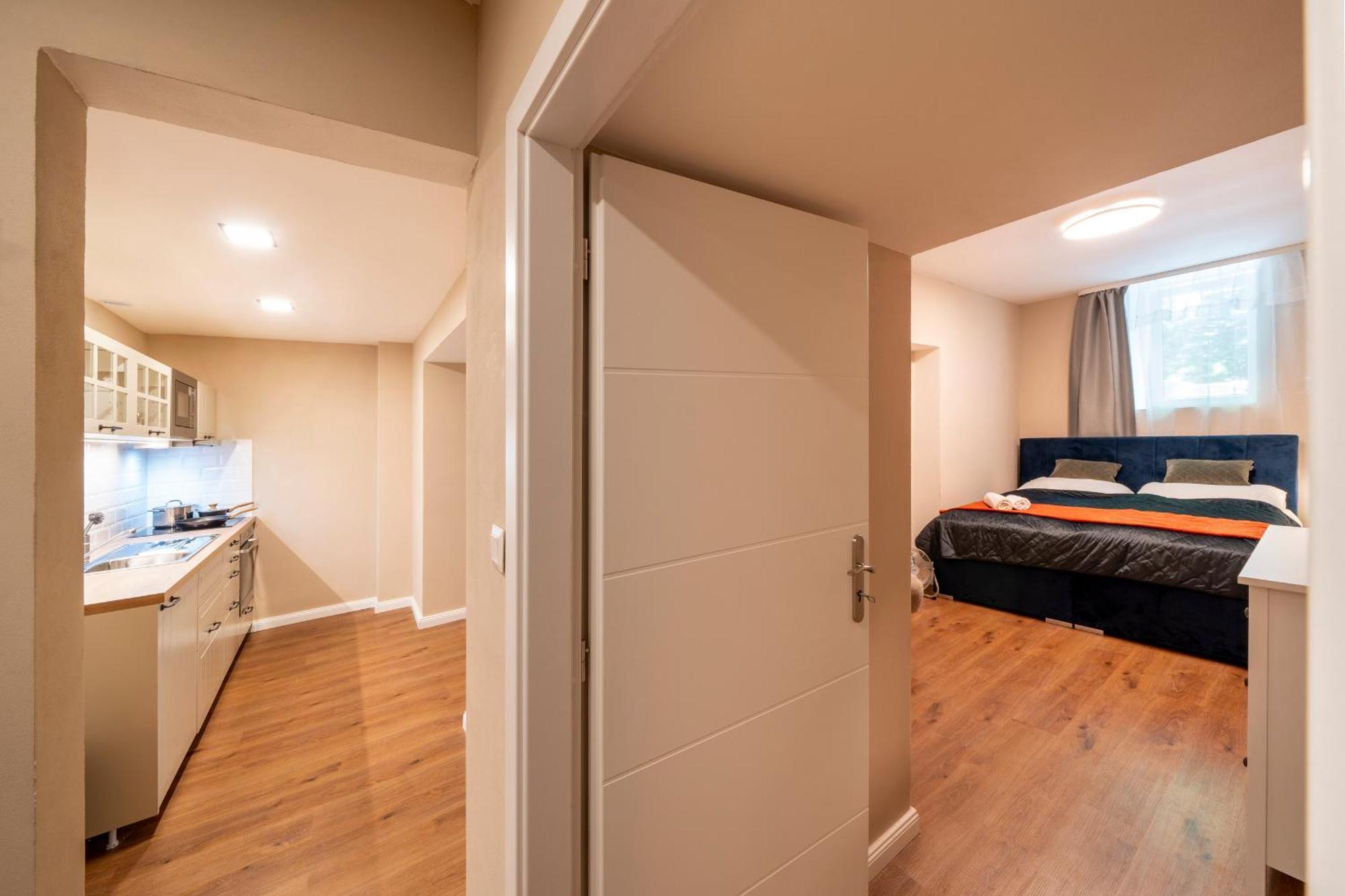 Apart Hotel Zborovska ปราก ภายนอก รูปภาพ